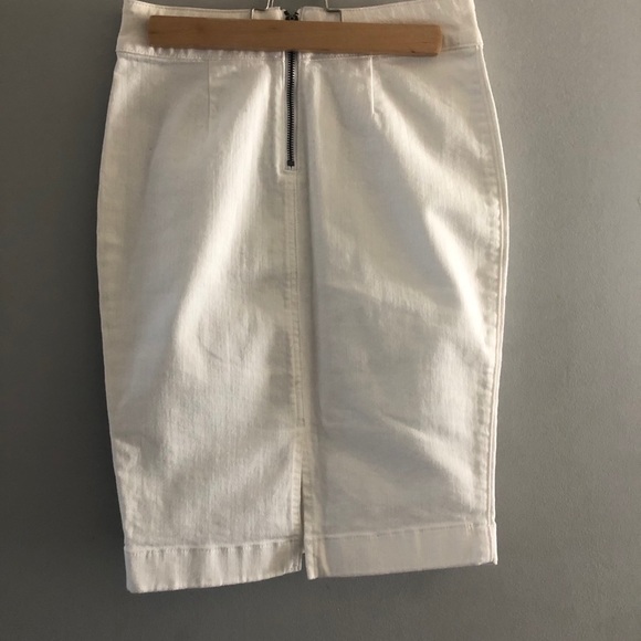 Wilfred Free White Denim Skirt - Picture 3 of 3